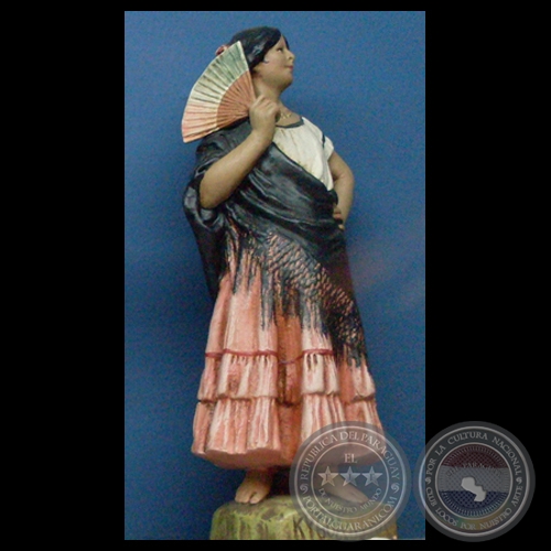 KYGUA VER - Estatuilla de barro cocido de SERAFIN MARSAL