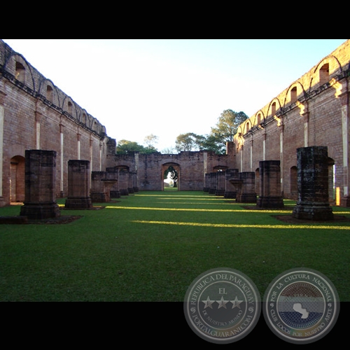 MI PARAGUAY PROFUNDO, 2009 - Exposicin de fotografas de JUAN DE URRAZA