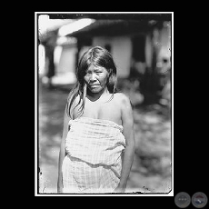 MUJER DE LA TRIBU PAYAGU - Fotografa de GUIDO BOGGIANI