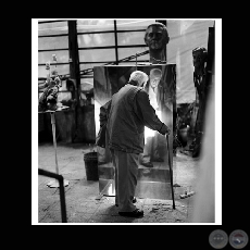 HERMANN GUGGIARI (ESCULTOR) - SERIE RETRATOS - Fotografa de JAVIER MEDINA VERDOLINI