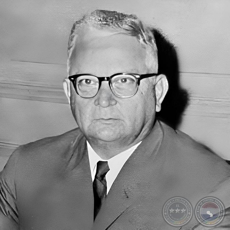 CÉSAR ROMEO
