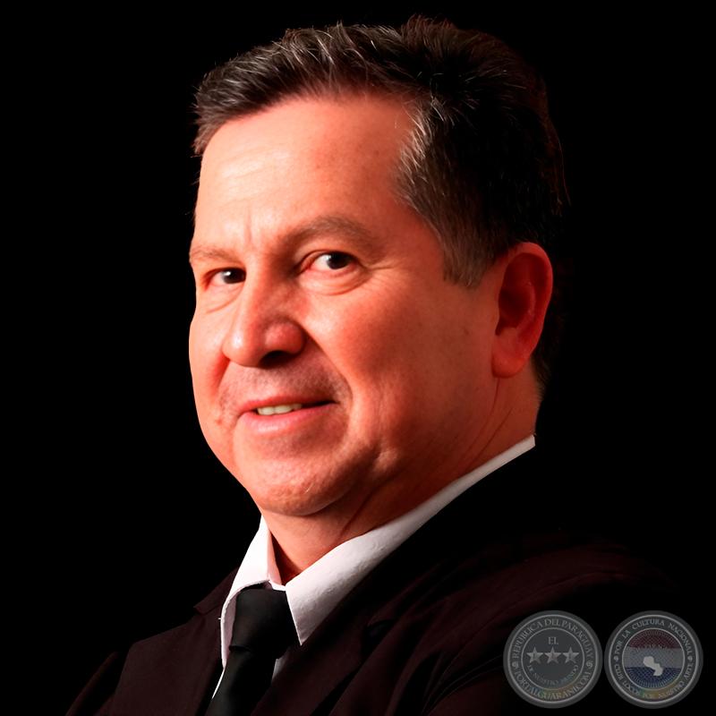  ÁVALOS 