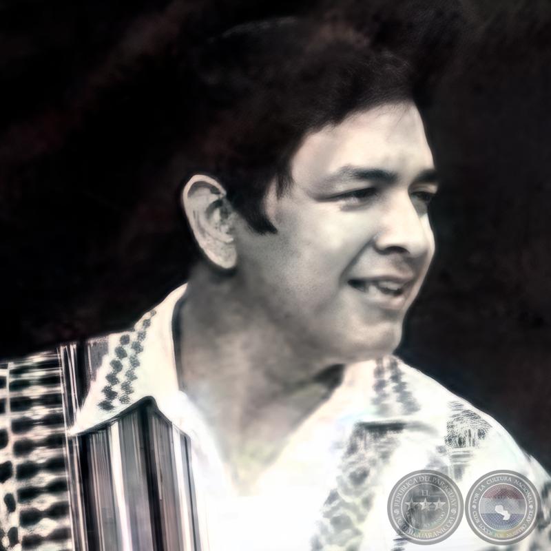  GONZÁLEZ (+)