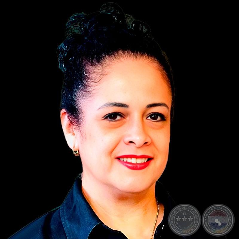 MARÍA LUISA