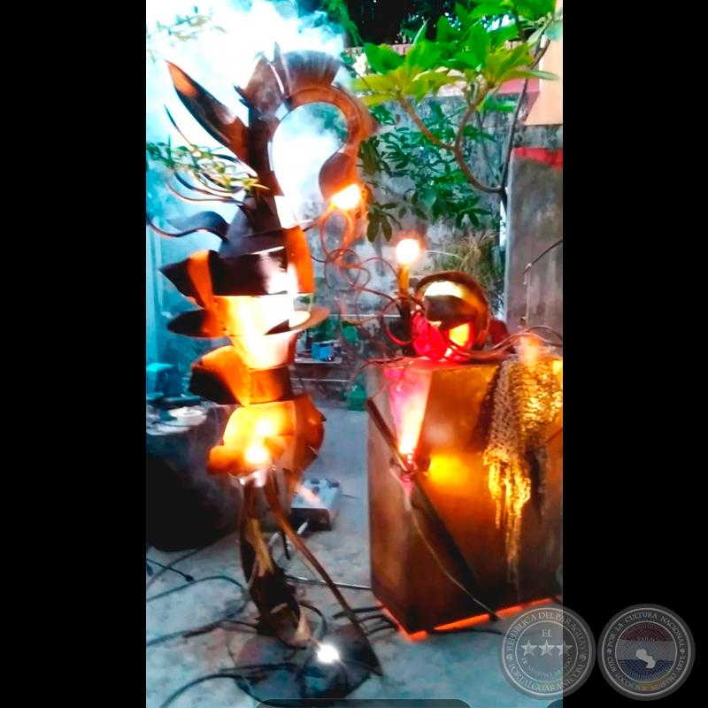 Primer Pulso - Escultura de LUIS SANTIAGO TORRES