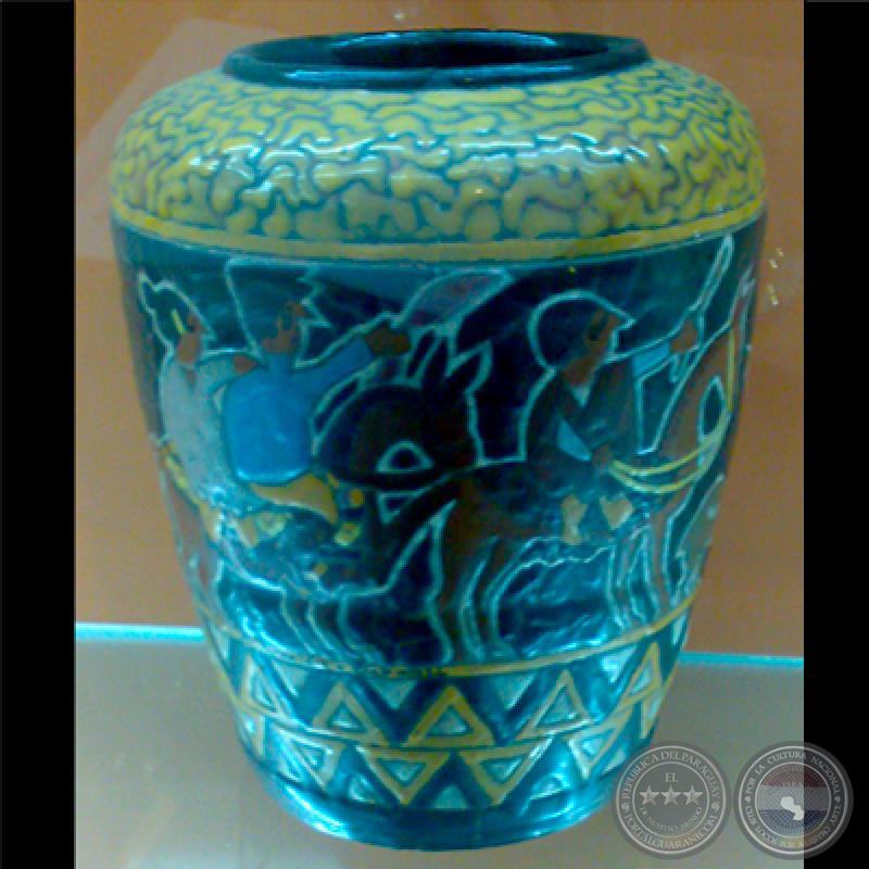 JARRÓN DE CERÁMICA - Obra de JULIÁN DE LA HERRERÍA
