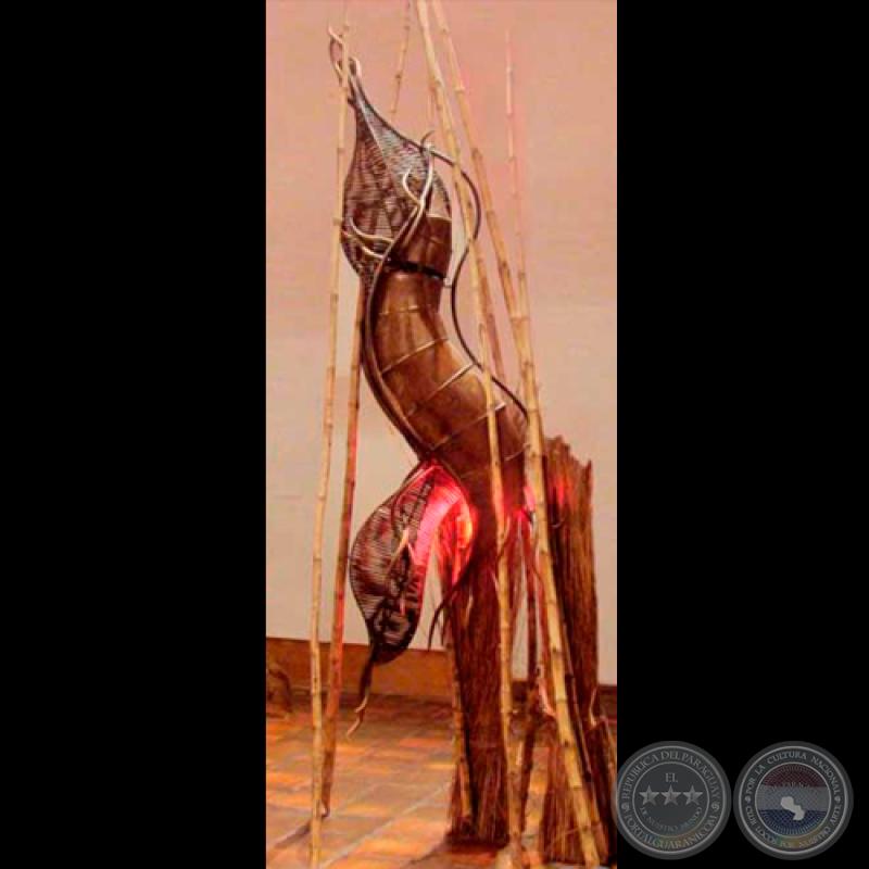 ESCULTURAS, 2011 - Obras de LUIS SANTIAGO TORRES