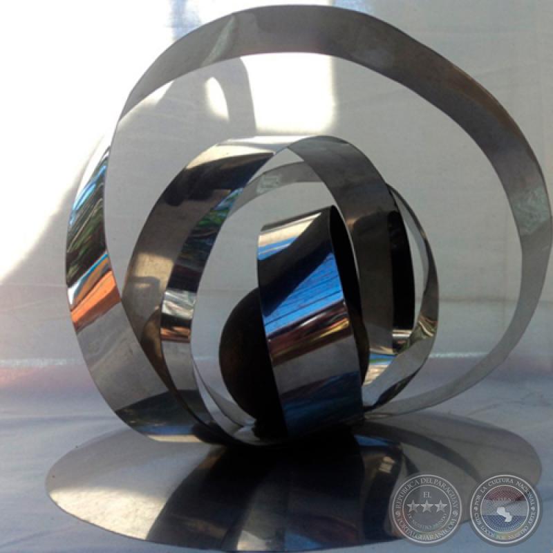 GLOBALIZACIÓN, 2011 - Escultura de MARGARITA HENRY BARRIOS