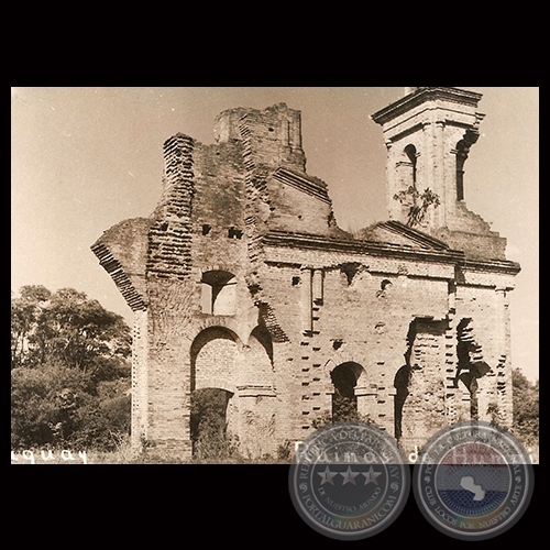 RUINAS DE HUMAITA - PARAGUAY - Foto de CLAUS HENNING