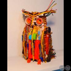 Nano Búho - Escultura de SERGIO BUZÓ