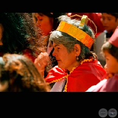 REZANDO EN YAGUARÓN - Fotografía de FERNANDO ALLEN