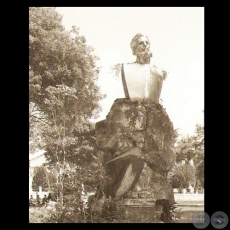 BUSTO DE BERNARDINO CABALLERO, 1969 - Escultura de HERMANN GUGGIARI