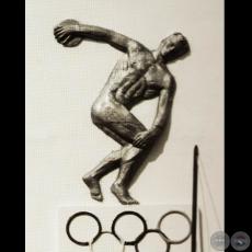EL DISCÓBOLO, 1946 - Relieve de HERMANN GUGGIARI