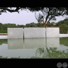 FUENTE - Obra de Nélida Mendoza - Año 2003 