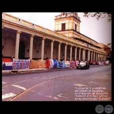 UNIÓN CON BANDERAS, 1998 (ACCIÓN COLECTIVA CALLEJERA)